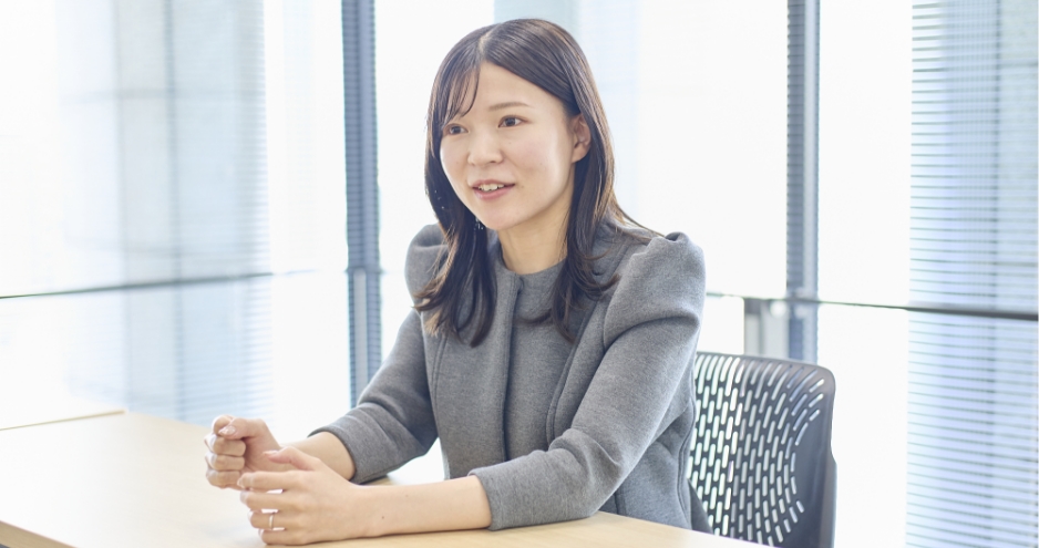藤原 英里子 - 紹介写真4