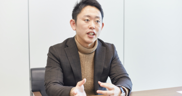 小暮 哲理 - 紹介写真1